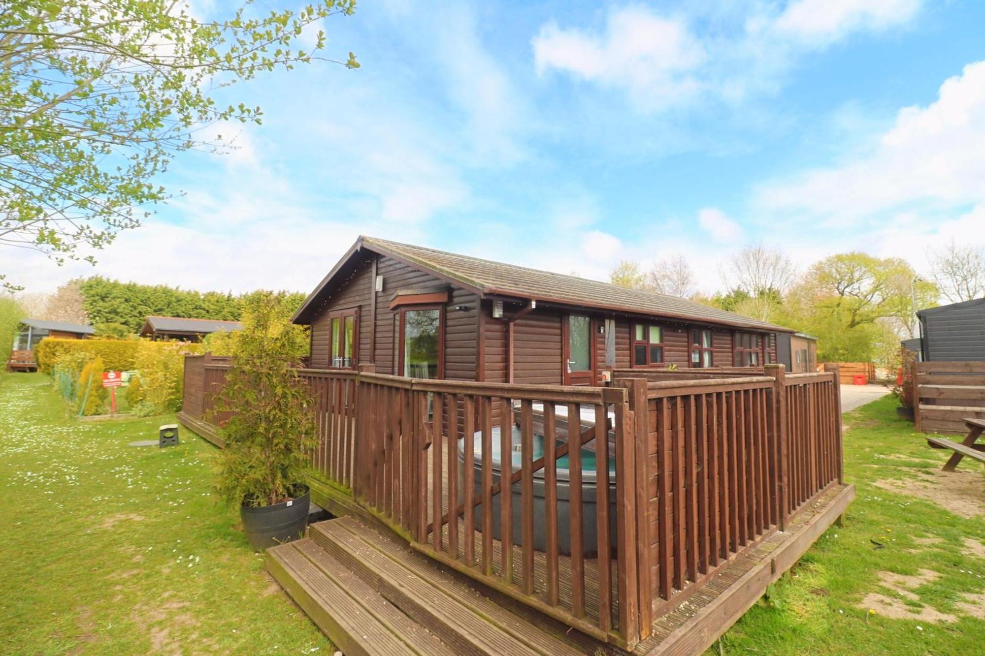 Little Eden Country Park, Bridlington With Private Hot Tubs Villa Habitación foto